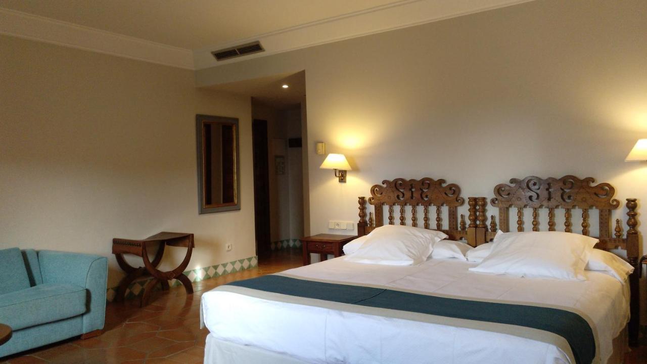 ปาราดอร์ เด อัลกานิซ Hotel อัลกาญิซ ภายนอก รูปภาพ