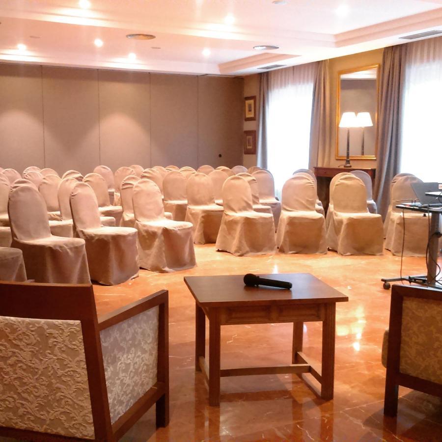 ปาราดอร์ เด อัลกานิซ Hotel อัลกาญิซ ภายนอก รูปภาพ